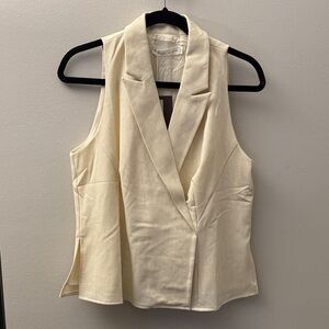 Love Bonito Juni Sleeveless Blazer Top